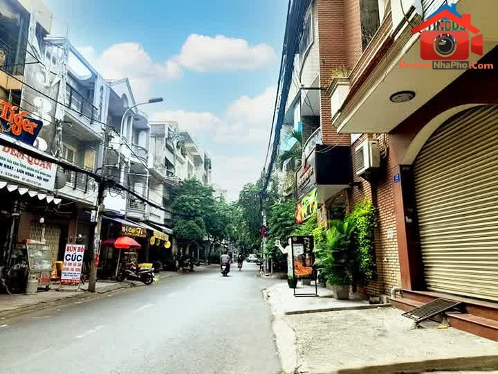Review nhà phố bán gấp mặt tiền Bàu Cát 1, quận Tân Bình, TP.HCM