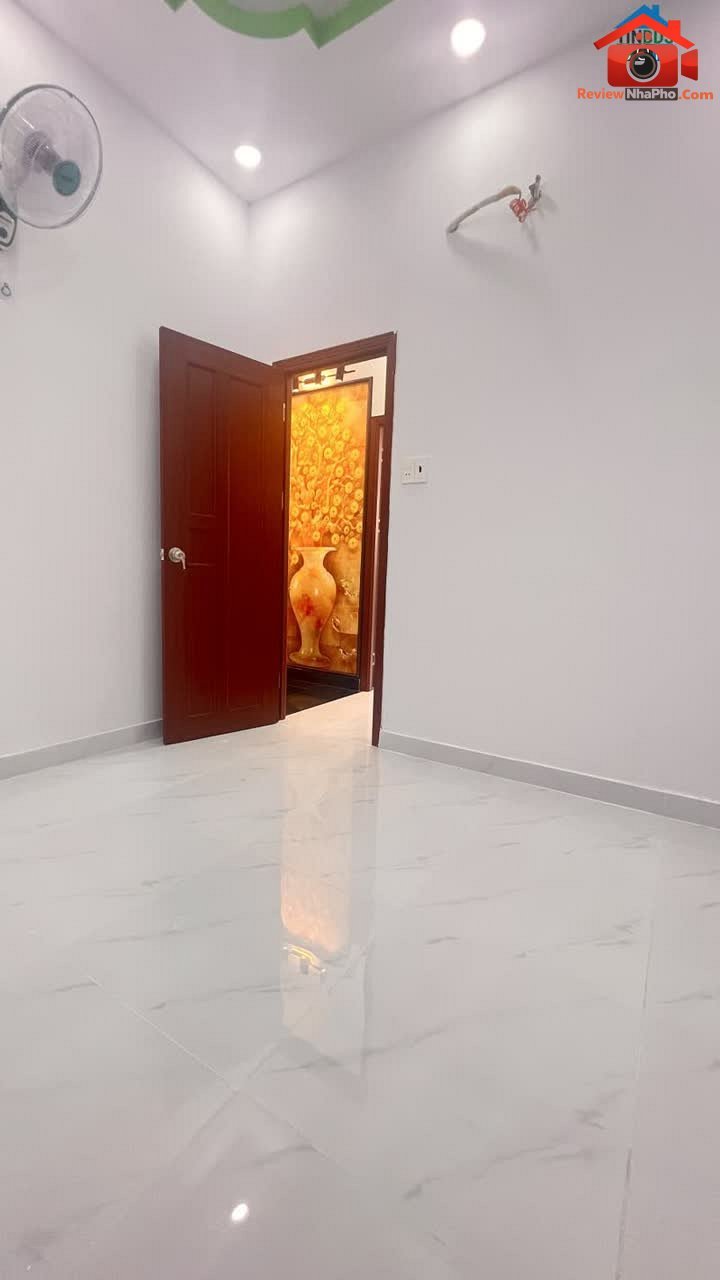 Review nhà phố TP.HCM: Nhà trệt lầu 33m2 Lũy Bán B… – Bán nhà mặt phố Quận Tân Phú – TP Hồ Chí Minh giá BÁN 3 – 5 tỷ