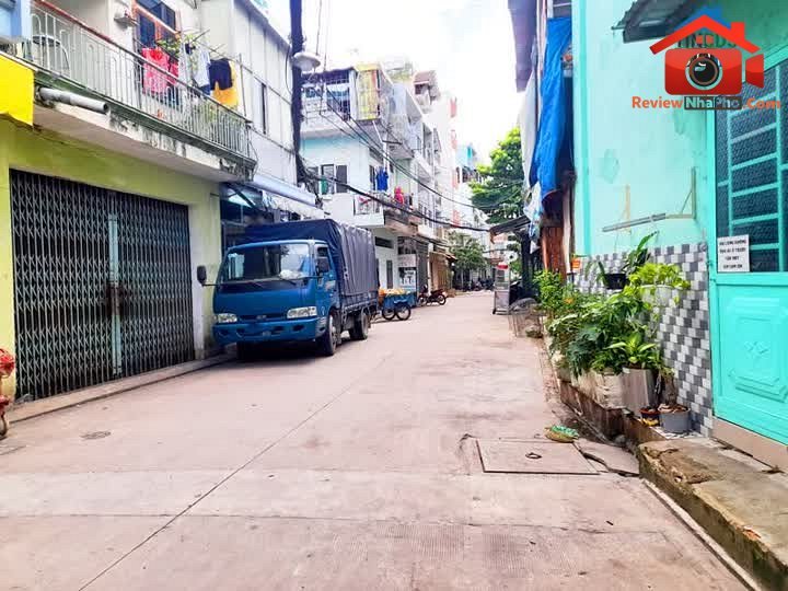 Bán nhà phố Tân Bình, 4 tầng đẹp, chỉ 7,5 tỷ, hẻm xe hơi