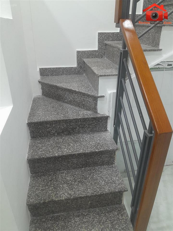 Review nhà phố Quận Tân Phú Hồ Chí Minh, giá 3.8 tỷ, 22m²