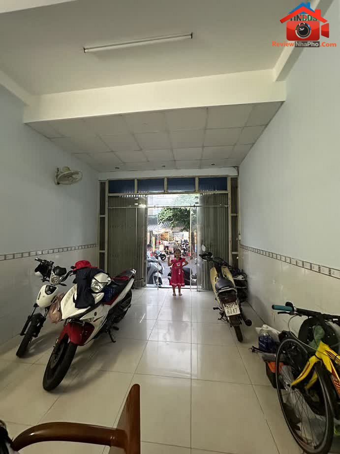 Review nhà phố mặt tiền kinh doanh đường Huỳnh Thiện Lộc quận Tân Phú TP.HCM