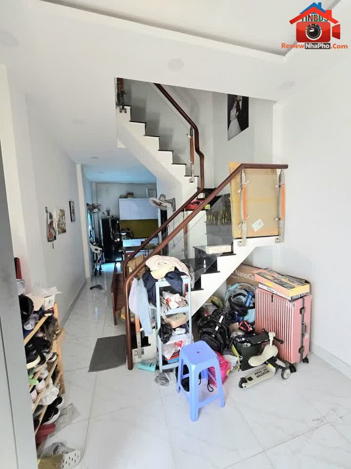 Bán nhà phố Trần Văn Ơn, Tân Phú, 35m2, Sổ Hồng giá chỉ 3.15 tỷ