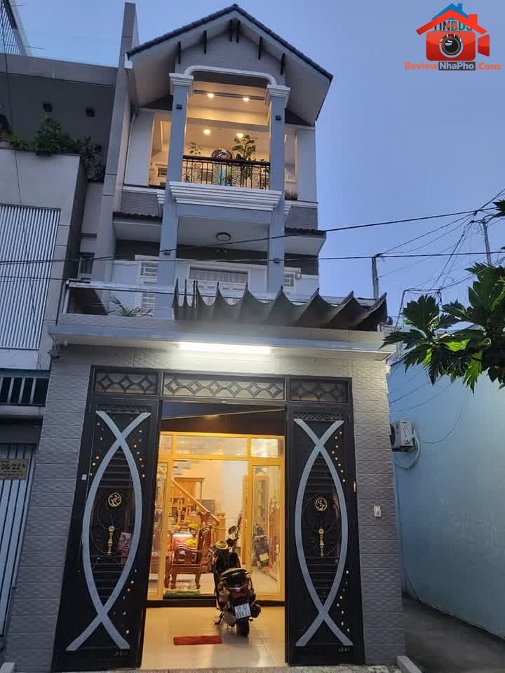 Review nhà phố Tân Phú 3 tầng hẻm xe tải 72m2 giá 7.5 tỷ