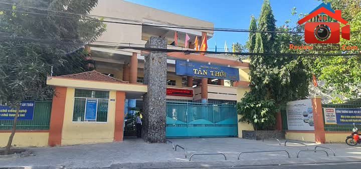 Review nhà phố Tân Phú TP.HCM – Bán nhà mặt phố khu chợ Tân Hương