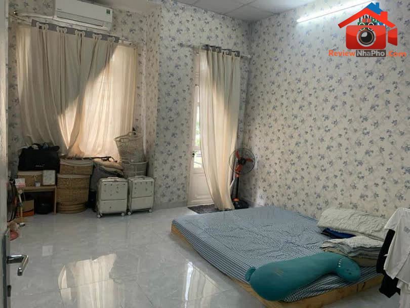 Review nhà phố Tân Phú 33m² giá 4 tỷ, hẻm xe hơi… – Bán nhà mặt phố Quận Tân Phú – TP Hồ Chí Minh giá BÁN 3 – 5 tỷ