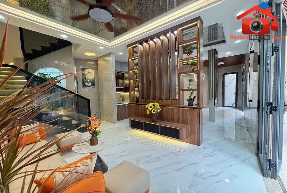 Bán nhà mặt phố Kinh Dương Vương Quận Bình Tân giá 6.1 tỷ