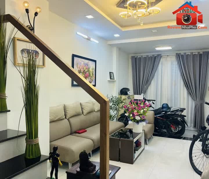 Review nhà phố Tân Bình giá 3.95 tỷ – 35m² – 3 tầng tiện nghi