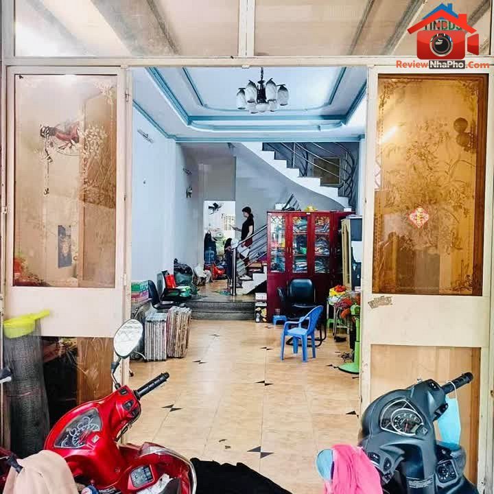 Review nhà phố Quận Tân Phú – TP.HCM: Bán nhà nguyên căn 80m² giá 13.5 tỷ