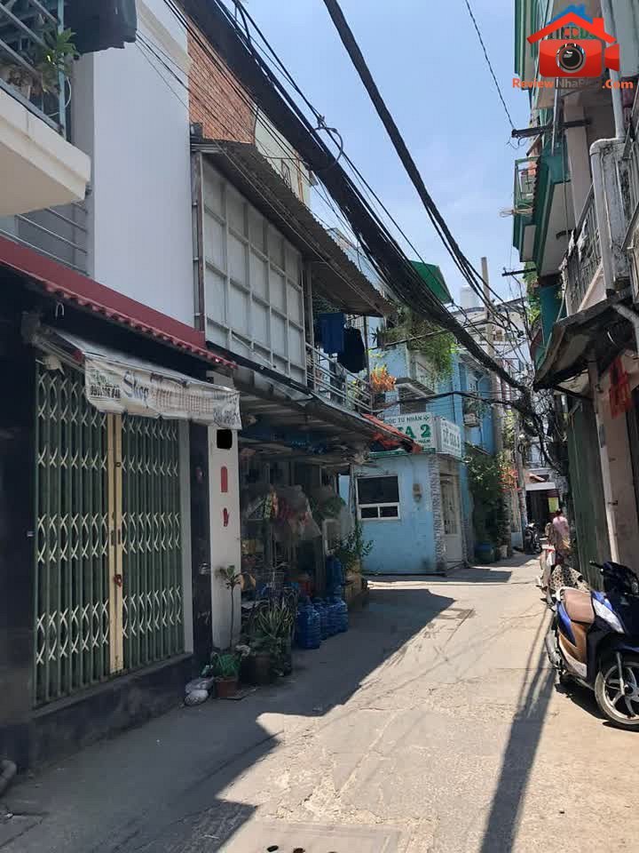 Review nhà phố 3 tầng hẻm xe hơi Âu Cơ, Tân Bình, TP.HCM giá 2,2 tỷ