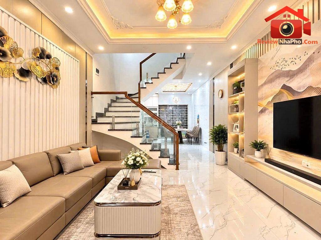 Review nhà phố nở hậu hẻm xe hơi Quận Bình Tân TP.HCM giá 4.7 tỷ