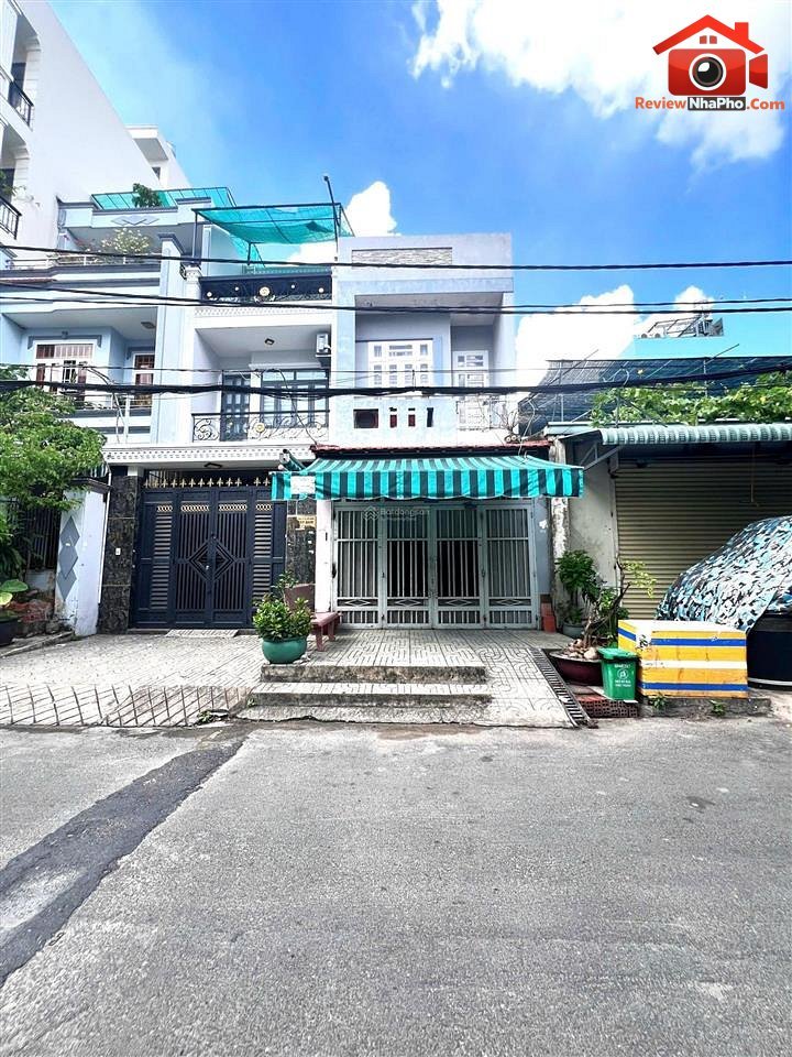 Review nhà phố Quận Tân Phú 74m2 giá 8.7 tỷ