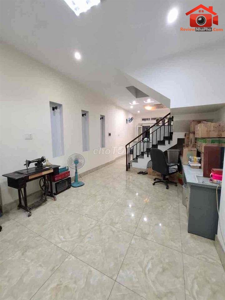 Review nhà phố Quận Bình Tân TP.HCM – Giá 6.73 tỷ, Diện tích 61m2