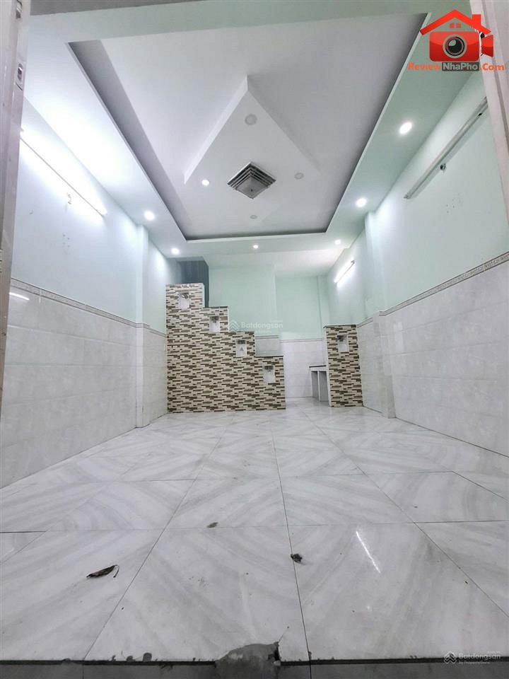 Review nhà phố Quận Tân Phú, TP.HCM – Nhà 2 tầng giá 3.7 tỷ