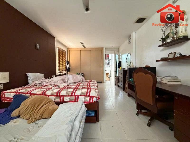 Review nhà phố Tân Bình – Bán nhà mặt tiền Nguyễn Hồng Đào, giá 22.5 tỷ