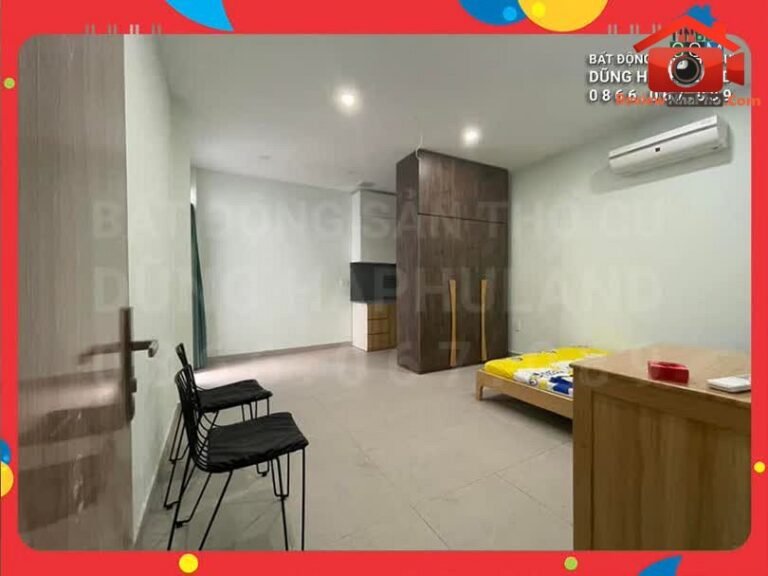Review nhà phố Quận Tân Bình TP.HCM: Căn hộ dịch vụ 14 phòng, thu nhập 1 tỷ/năm
