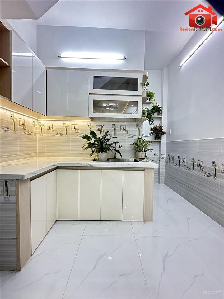 Review nhà phố Bình Hưng Hòa A Quận Bình Tân TP.HCM 30m² giá 3.7 tỷ