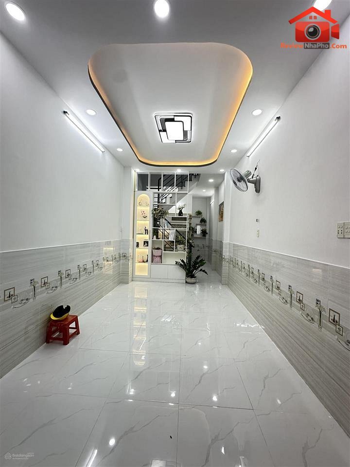 Review nhà phố Bình Hưng Hòa A Quận Bình Tân TP.HCM 30m² giá 3.7 tỷ