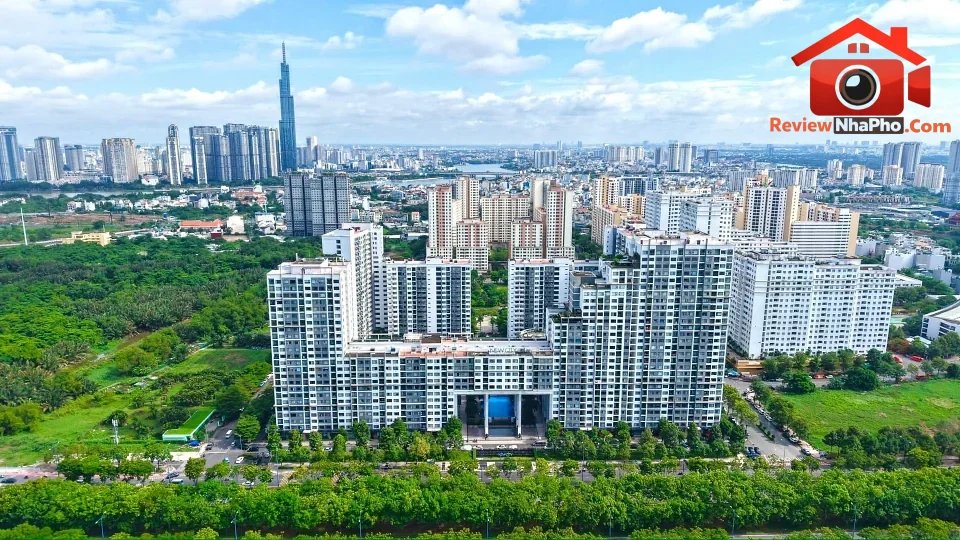 Thị trường bất động sản 2027: Từ tranh mua sang tranh bán?