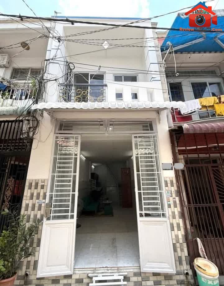 Review nhà phố Bình Tân 30m2 giá 3.05 tỷ – Kết cấu 2PN đẹp