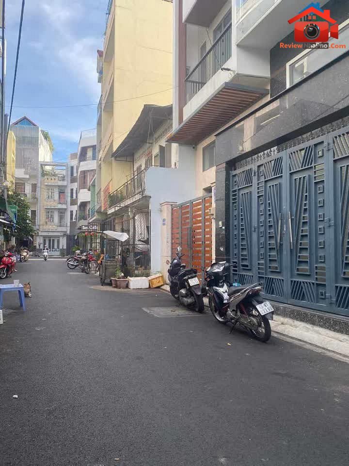 Review nhà phố Tân Phú – 6 phòng ngủ, giá 8…. – Bán nhà mặt phố Quận Tân Phú – TP Hồ Chí Minh giá 5 – 10 tỷ
