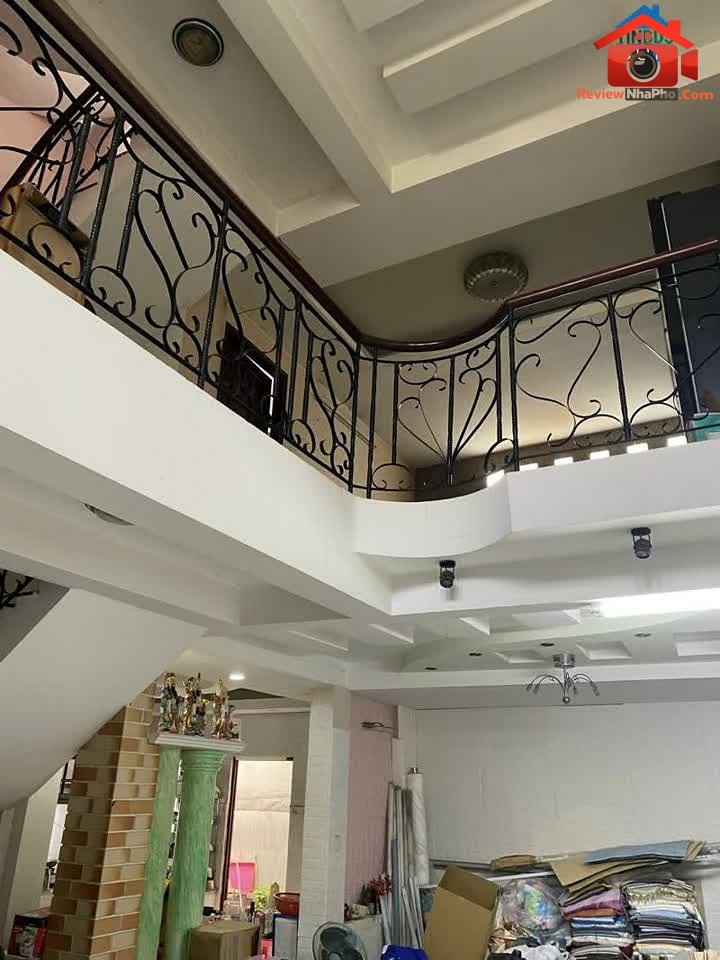 Bán nhà hẻm xe hơi Văn Thân Quận Tân Bình TP.HCM 5 tỷ 88m²