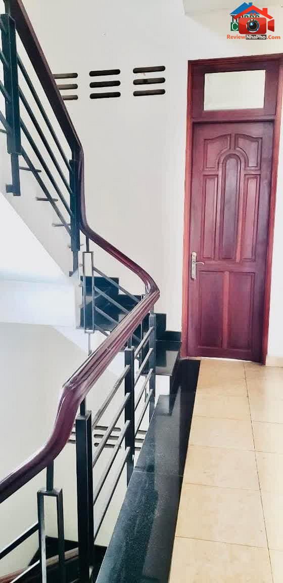 Review nhà phố Quận Tân Phú – 80m² mặt tiền kinh doanh 14 tỷ