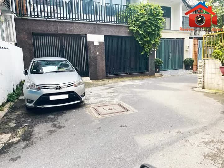 Review nhà phố Tân Bình TP.HCM với giá 10.5 tỷ, 72m2