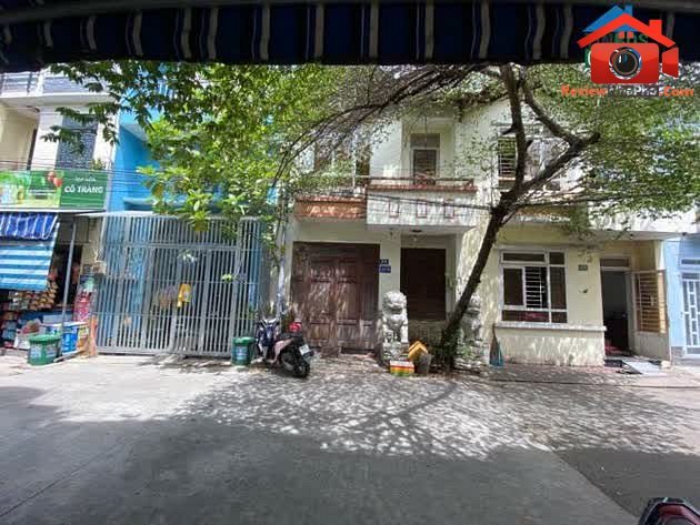 Review nhà phố Bình Tân TP.HCM – Nhà đẹp hẻm 8m chỉ 5 tỷ