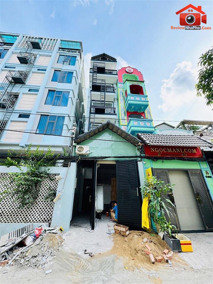 Review nhà phố Tân Phú, TP.HCM – Nhà mặt phố 5 tầng tiện ích