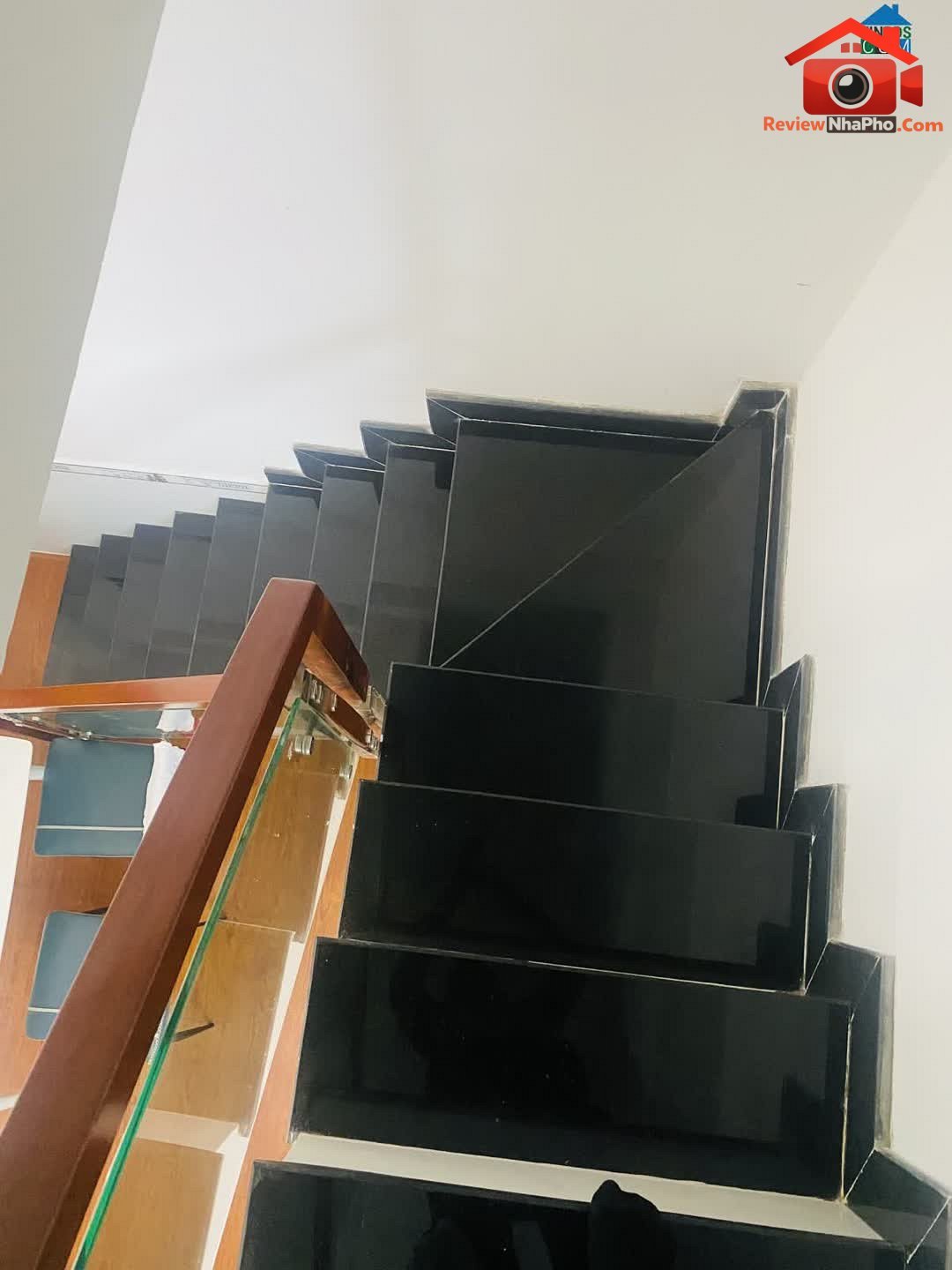 Review nhà phố Bình Tân 2 tầng, 31m², giá 3.8 tỷ… – Bán nhà mặt phố Quận Bình Tân – TP Hồ Chí Minh giá BÁN 3 – 5 tỷ