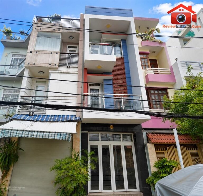 Review nhà phố mặt tiền đường Trần Thủ Độ, Quận Tân Phú, TP.HCM