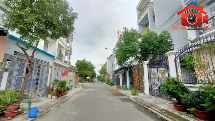 Review nhà phố Tân Bình, 90m2, 5PN giá 7.75 tỷ