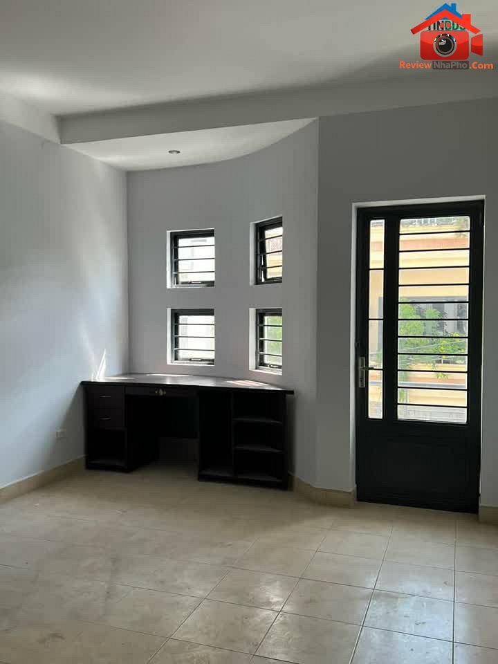 Review nhà phố Tân Bình TP.HCM 4 tầng, 5 phòng ngủ… – Bán nhà mặt phố Quận Tân Bình – TP Hồ Chí Minh giá 5 – 10 tỷ