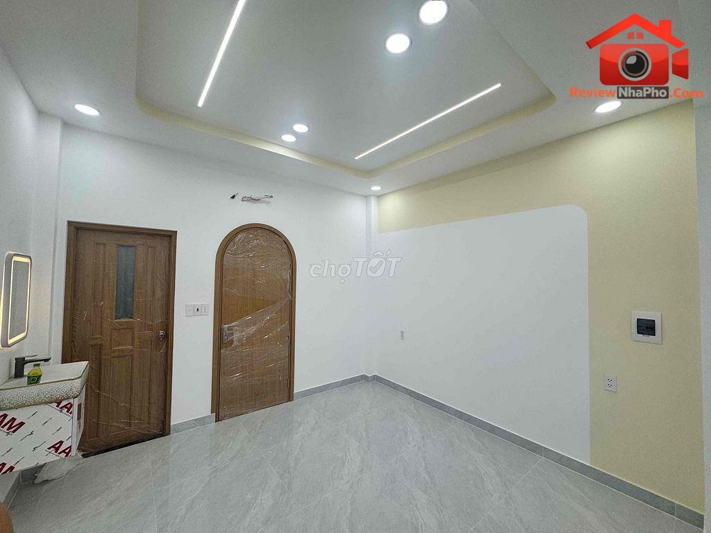 Review nhà phố Tô Hiệu Phú Thạnh Quận Tân Phú TP.HCM giá 6.75 tỷ
