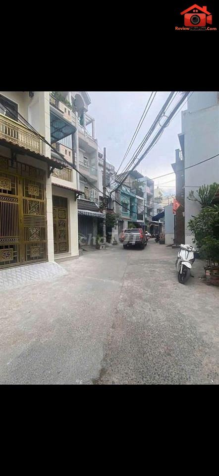Review nhà phố Quận Bình Tân TP.HCM – Nội thất cao cấp, hẻm xe hơi
