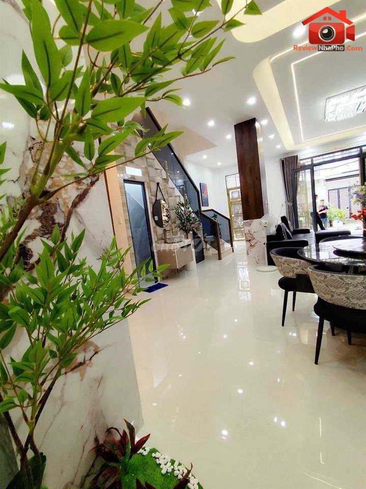 Review nhà phố Quận Bình Tân TP.HCM – Nội thất cao cấp, hẻm xe hơi