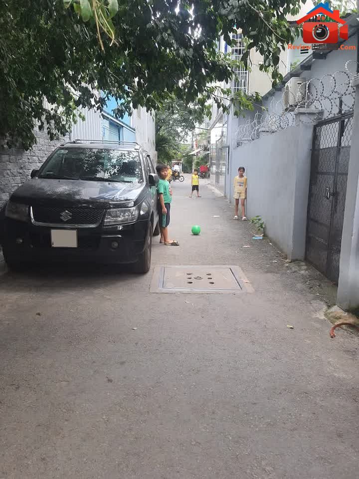 Review nhà phố Tân Bình 100m2 chỉ 6.85 tỷ, hẻm xe hơi