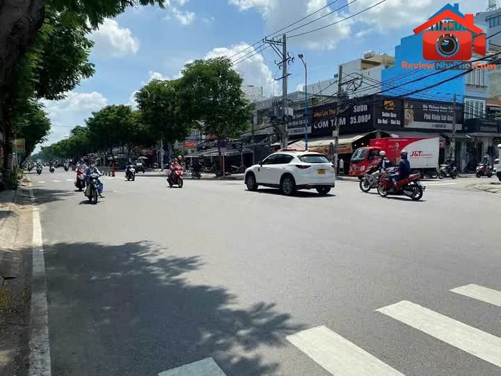 Review nhà phố Tân Phú TP.HCM – Mặt tiền Bình Long 145m² chỉ 14.2 tỷ