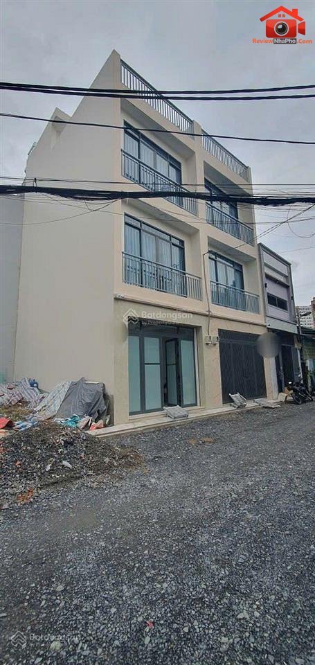 Review nhà phố mới xây đường Âu Cơ, Phường 9, Quận Tân Bình