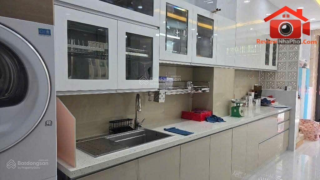 Review nhà phố mới xây đường Âu Cơ, Phường 9, Quận Tân Bình
