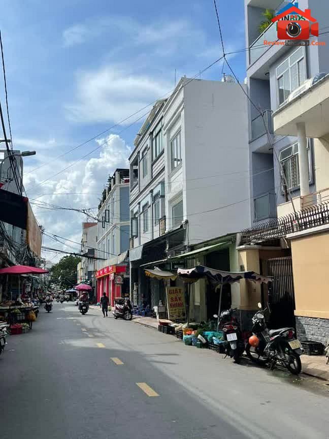 Review nhà phố Cống Lở Tân Bình TP.HCM giá 6.95 tỷ 100m2