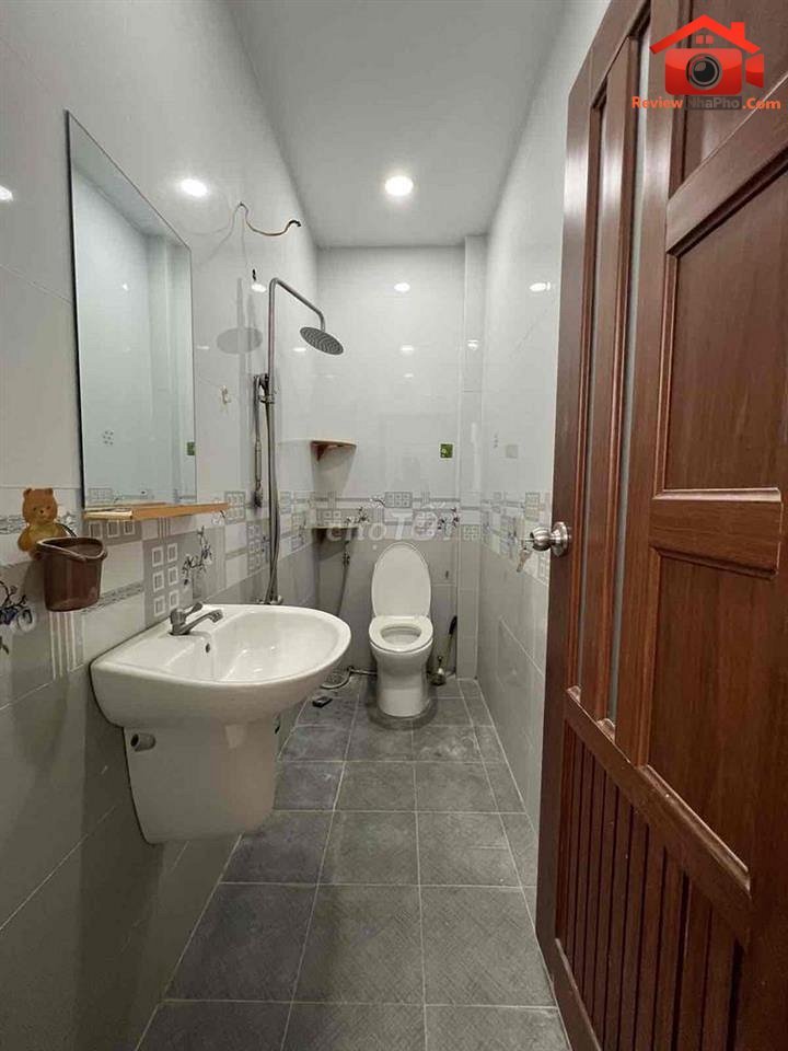 Review nhà phố Quận Tân Phú TP.HCM – Bán nhà chính chủ giá 4.8 tỷ