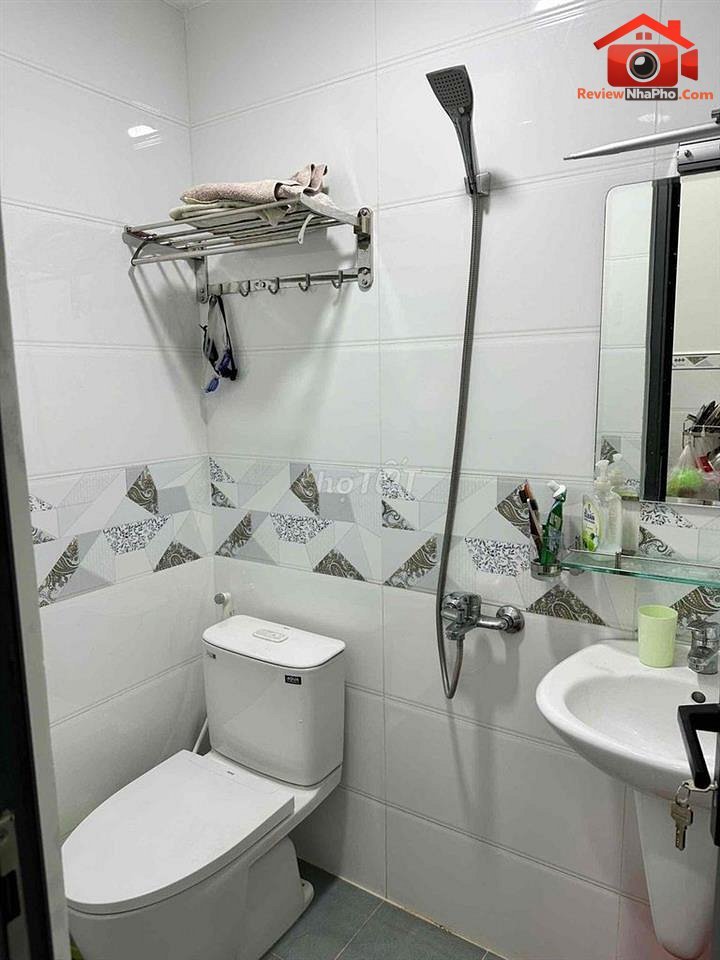 Review nhà phố Quận Tân Phú TP.HCM – Bán nhà chính chủ giá 4.8 tỷ