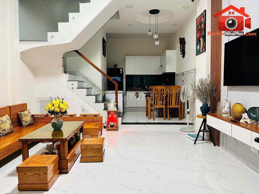 Review nhà phố Quận Tân Phú TP.HCM – Bán nhà chính chủ giá 4.8 tỷ
