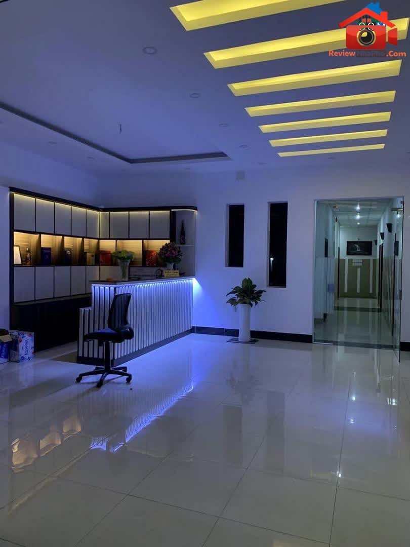Review khách sạn mặt tiền Cộng Hòa quận Tân Bình TP.HCM