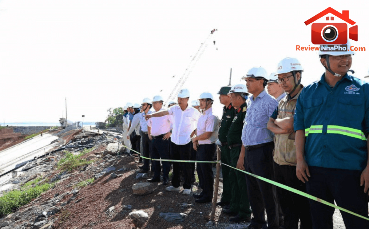 Ảnh màn hình 2026-10-15 lúc 17.32.56