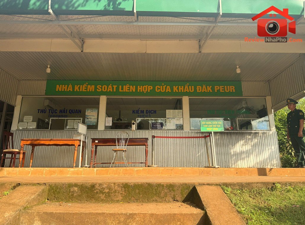 cua-khau.jpg