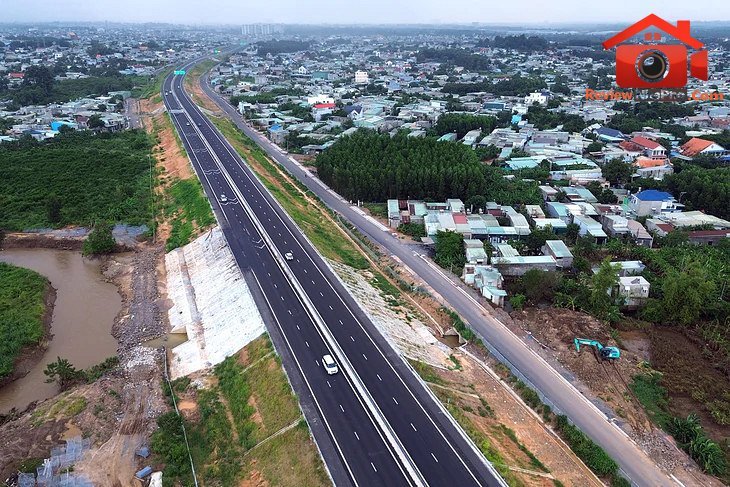 dong-nai-dung-hop-dong-voi-2-nha-thau-tai-2-du-an-trong-diem2.jpg