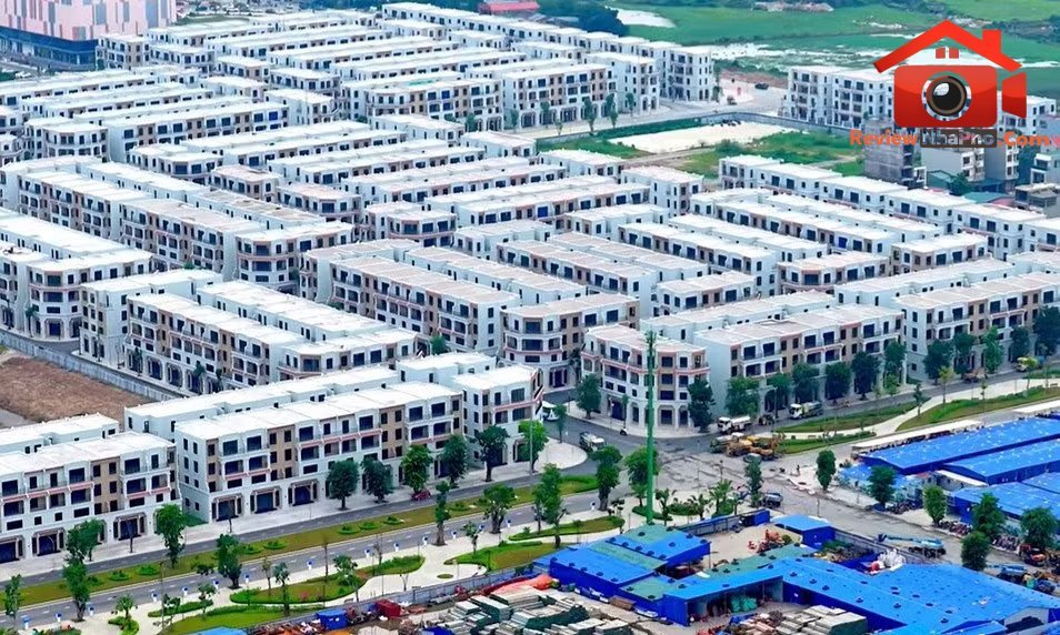 Thanh khoản biệt thự, liền kề Hà Nội quý III/2026 chỉ đạt 9%, thấp nhất trong 10 năm qua. Thanh khoản biệt thự, liền kề Hà Nội thấp kỷ lục 10 năm qua - Ảnh 1.