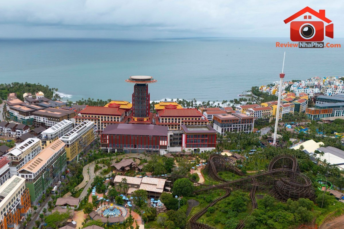 trung-tam-hoi-nghi-trien-lam-phu-quoc4.jpg
